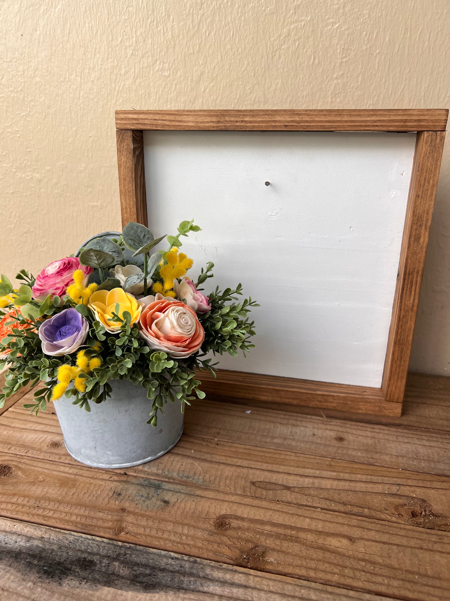Flower Arrangement Sign