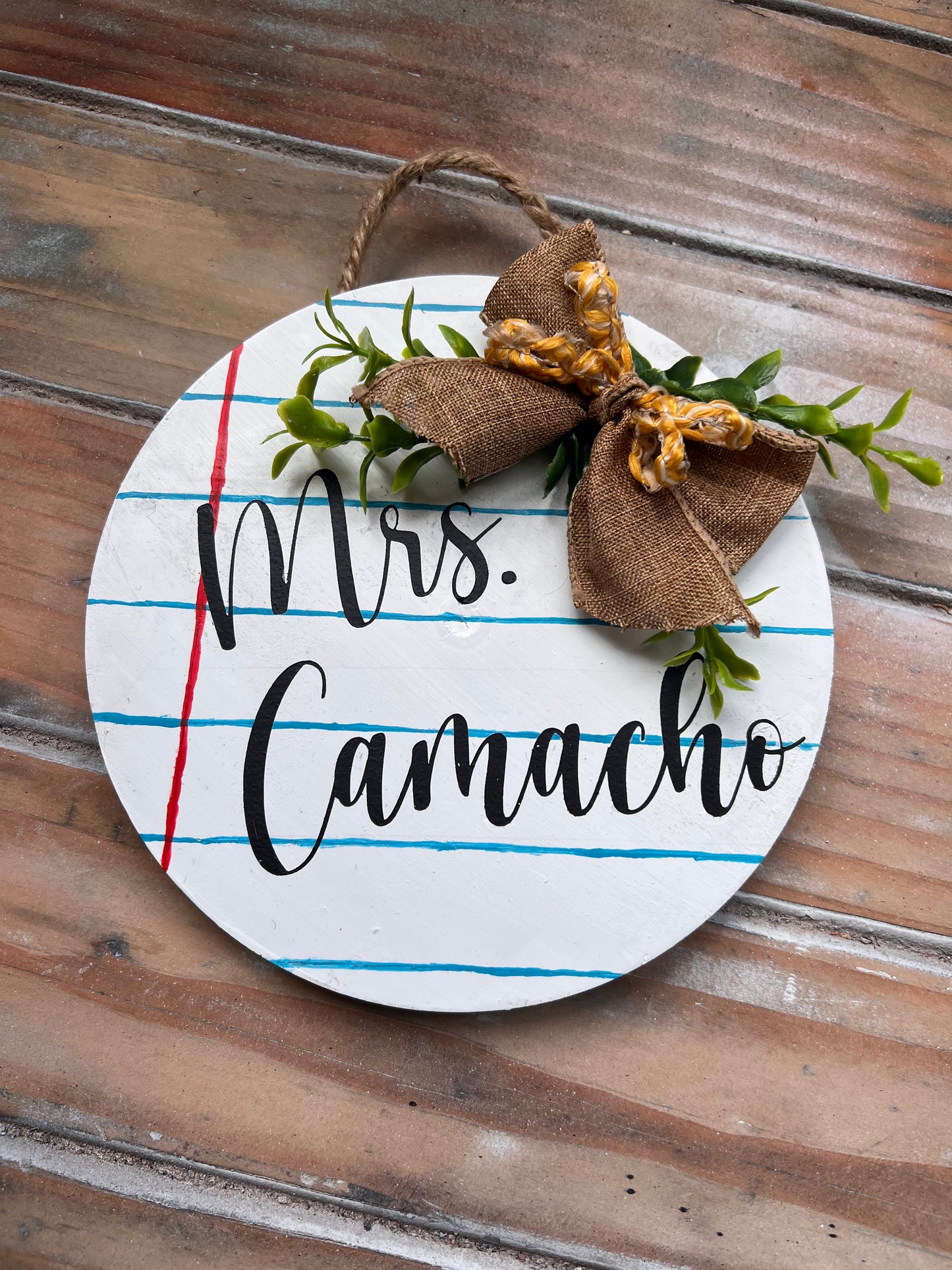 Small-Painted Teacher Notebook Wood Round