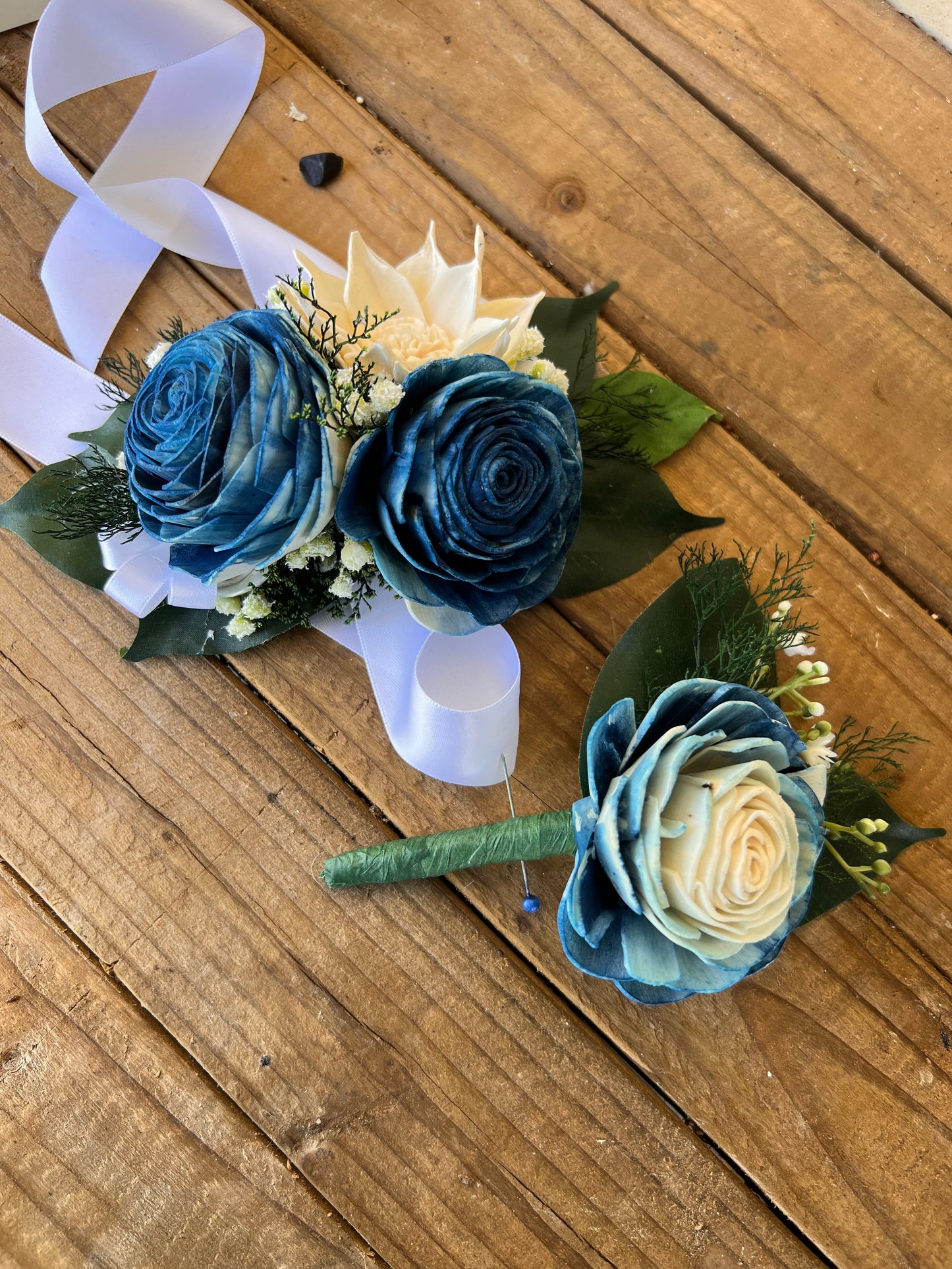 Corsage