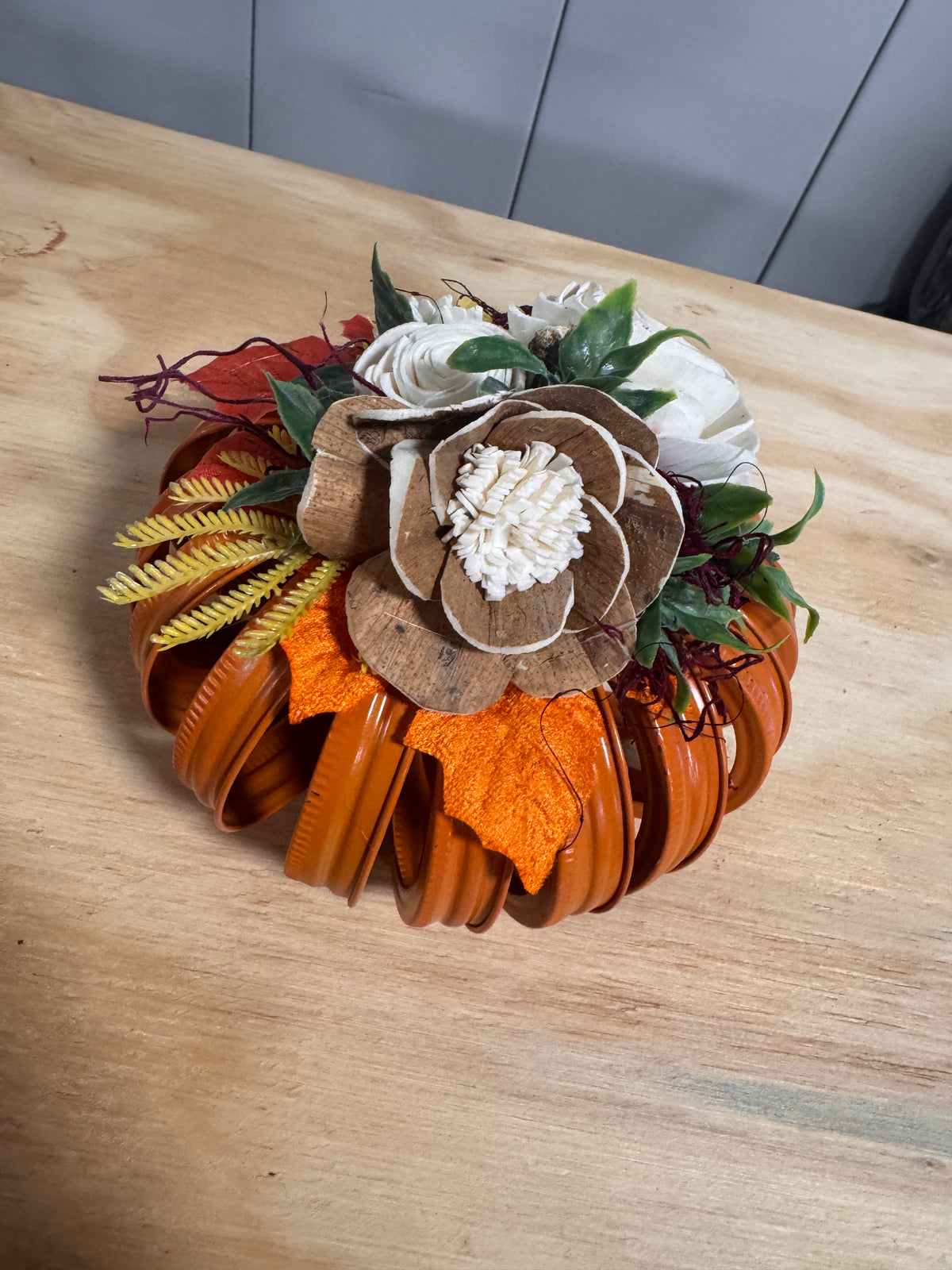Fall Mason Jar Lid Pumpkins
