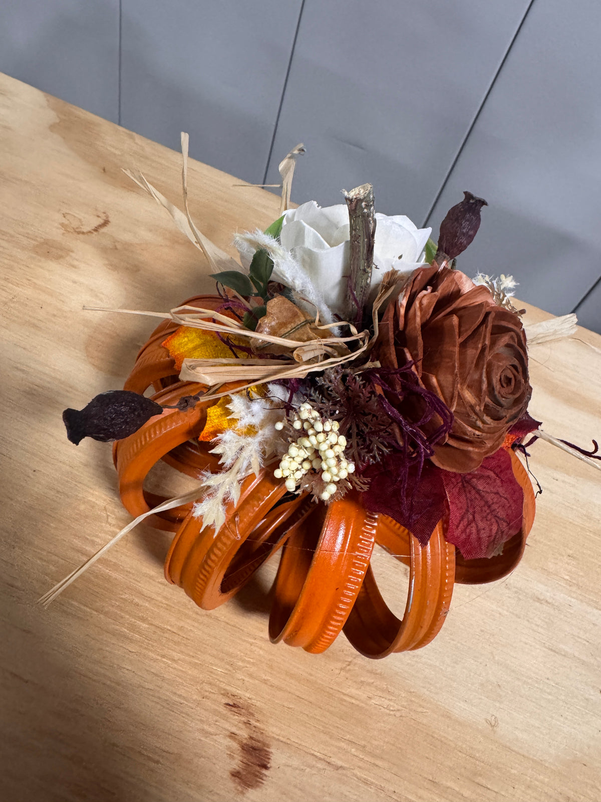 Fall Mason Jar Lid Pumpkins