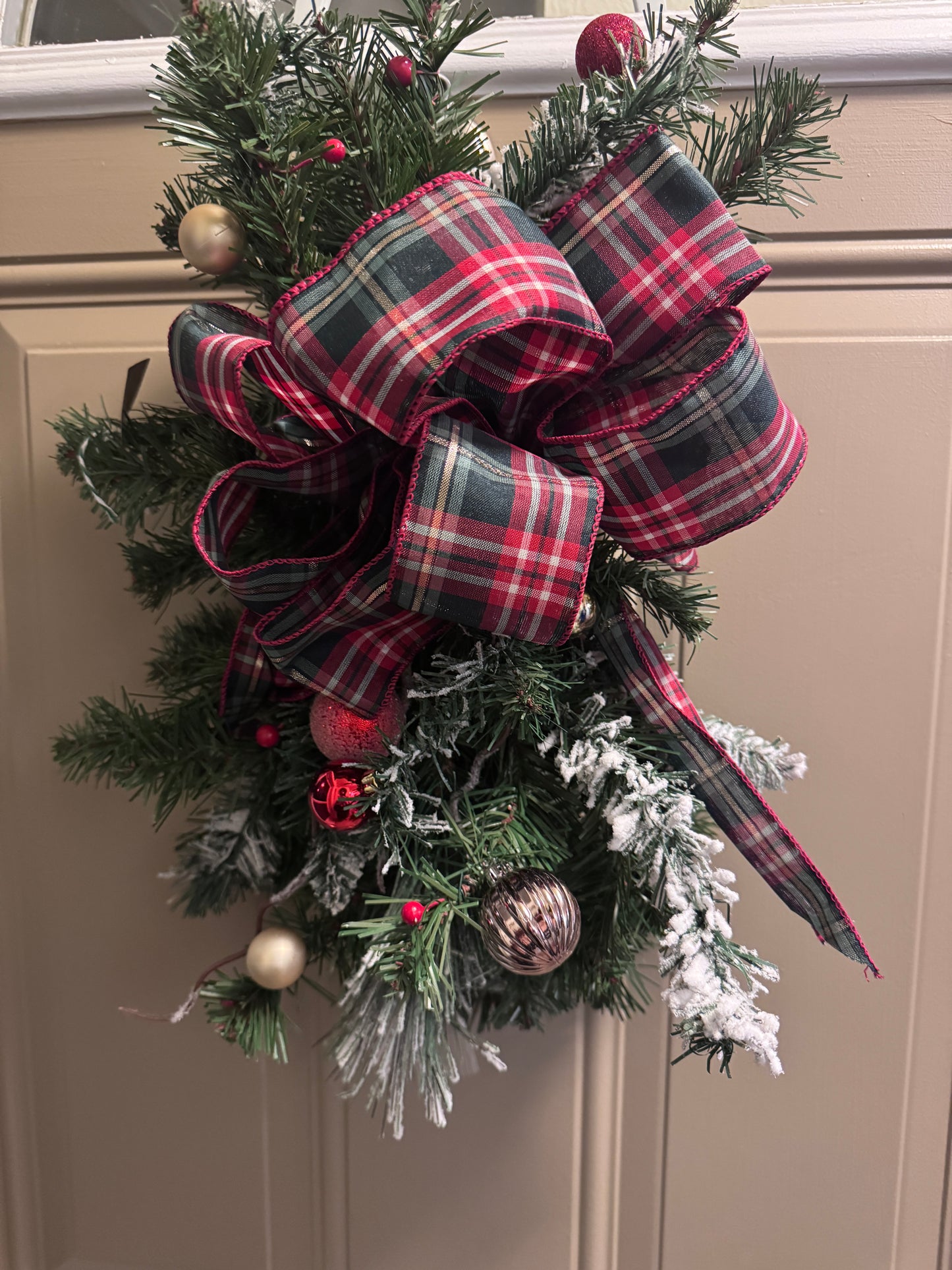 Christmas Swag- Plaid Ribbon